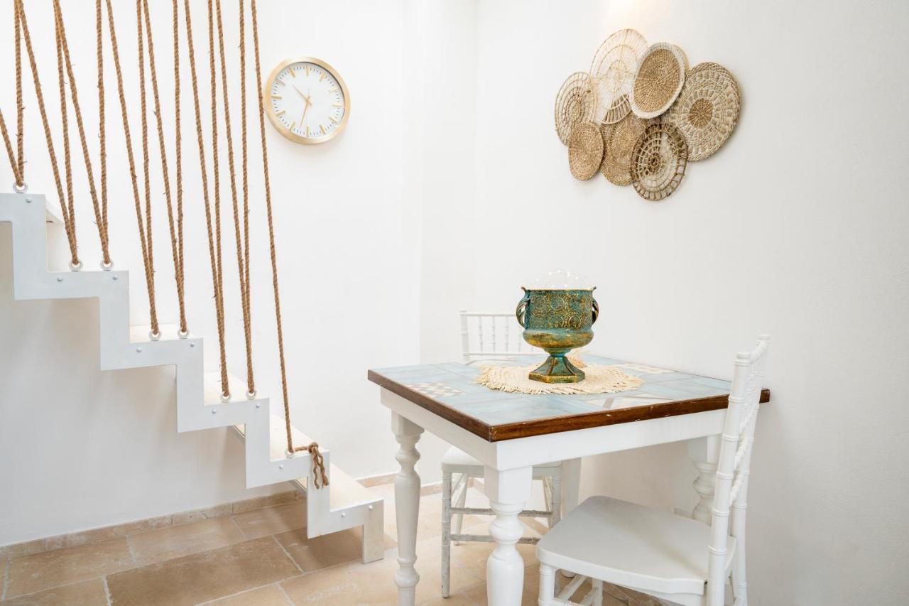 مونوبولي Apulia Charming Suites - Casa Lonfo Suite Sole المظهر الخارجي الصورة
